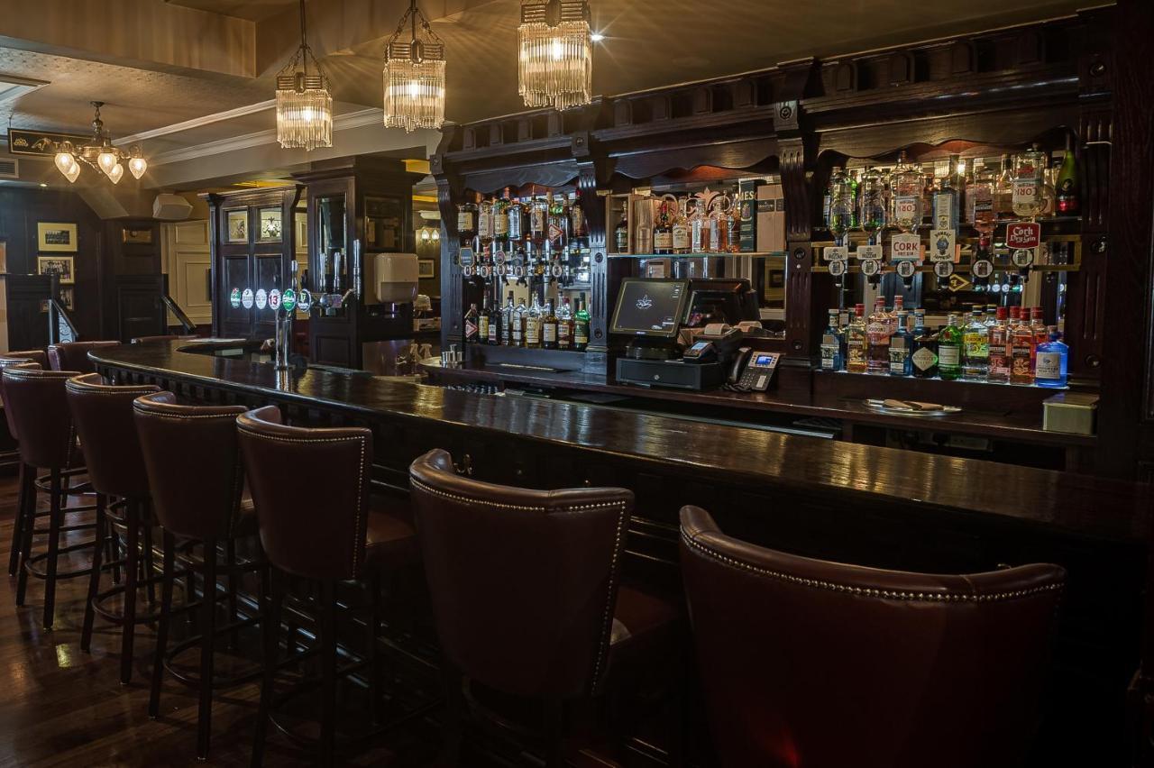 The Carraig Hotel キャリック・オン・サイア エクステリア 写真